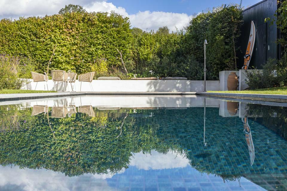 Betonnen bio zwembad in Gavere