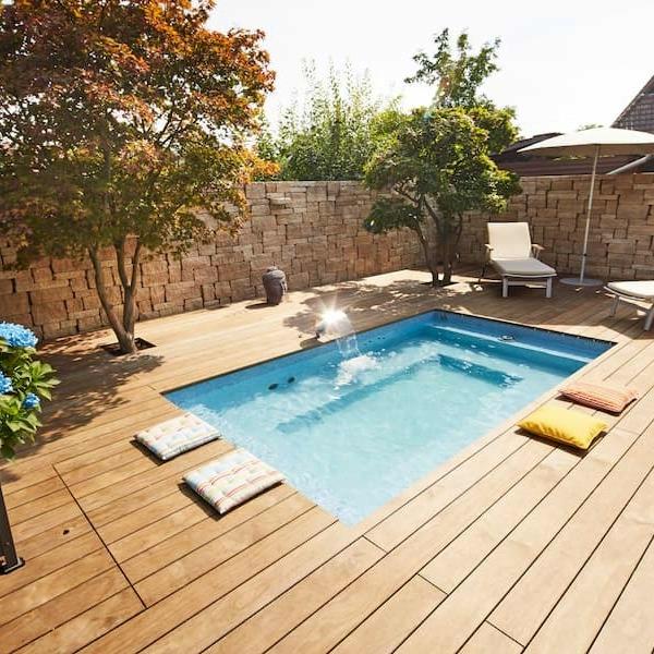 Een zwembad op maat van jouw stadstuin, kleine tuin of (dak-)terras?&nbsp;Een compact zwembad voor p